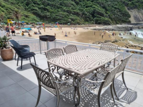 Beachfront property, Victoria Bay, Garden route